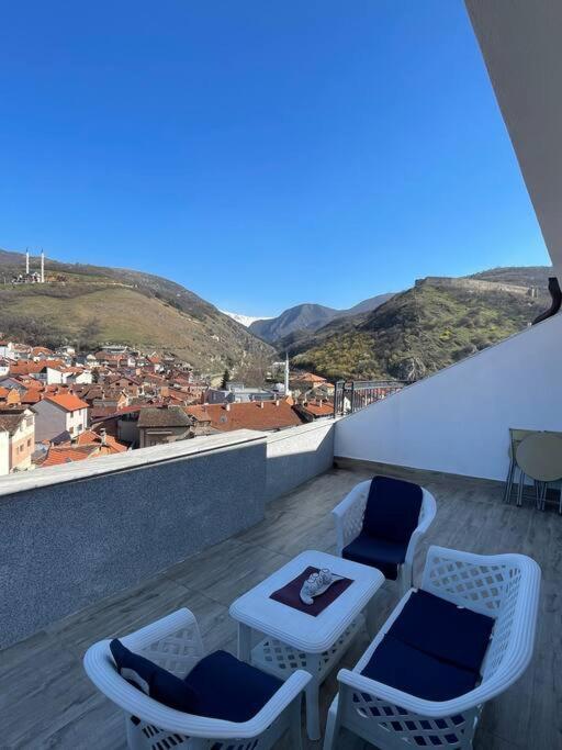 Penthouse With Castle View Prizren Exterior foto